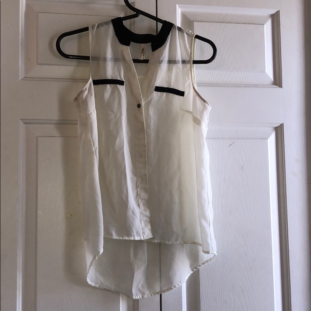 Sleeveless chiffon top